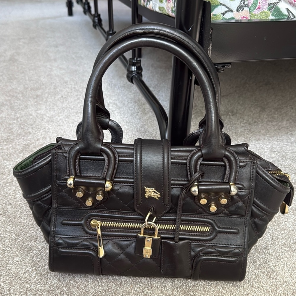 Burberry Manor bag
